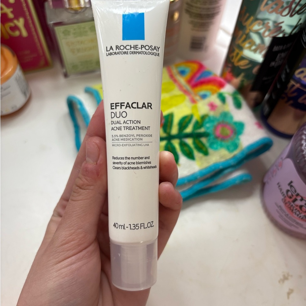 Effaclar Duo Dual Action Acne Treatment - White
